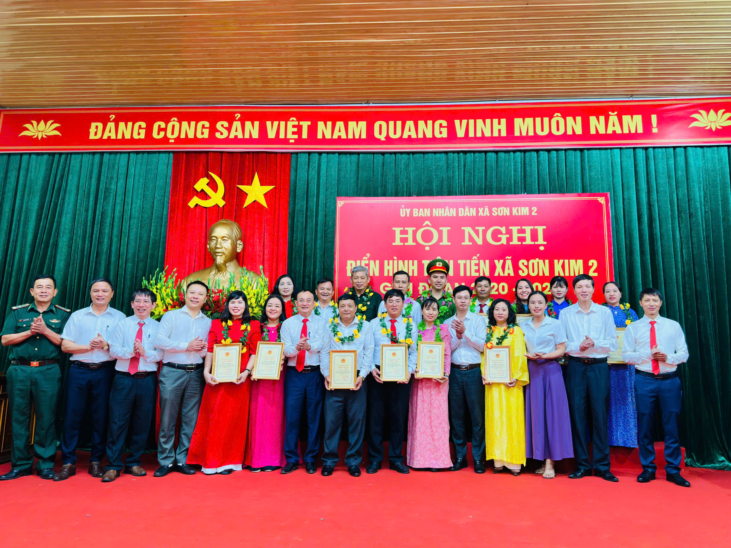 Xã biên giới Sơn Kim 2 biểu dương điển hình tiên tiến