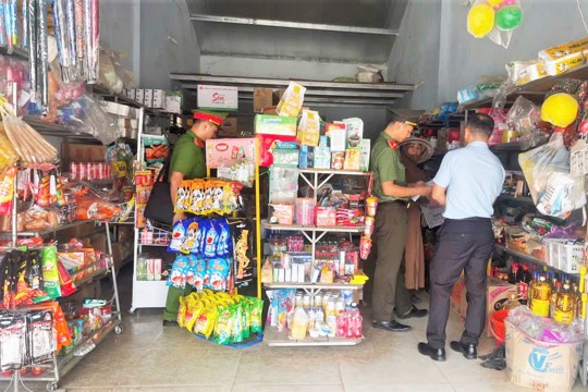 Sơn Kim 2: Kiểm tra an toàn thực phẩm và kinh doanh văn hóa phẩm dịp Tết Trung thu 2026