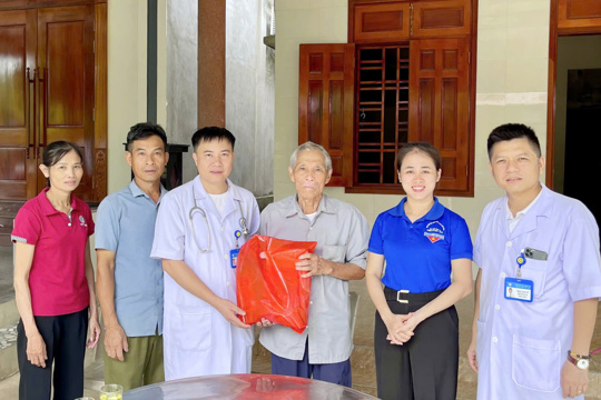 Đoàn xã Sơn Kim 2 Tri ân tháng bảy – lan tỏa yêu thương 